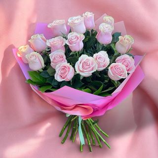 Buchet 17 Trandafiri Roz Pal