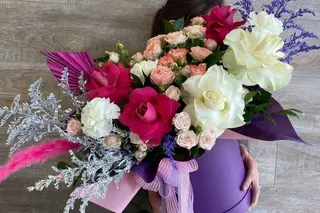 Шляпная коробка "Ванильное небо"