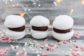 Mini bezele ciocolata