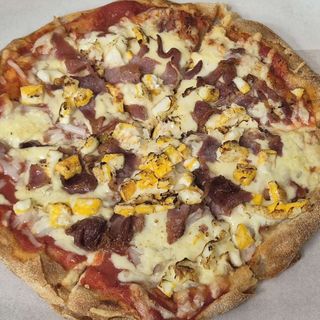 Pizza bacon huevo