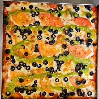 Pizza Oliveto (1 Porción)