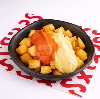 Bravas