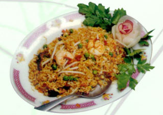 23. Arroz Frito Especial