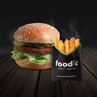 Vege Burger i Mali Pomfrit