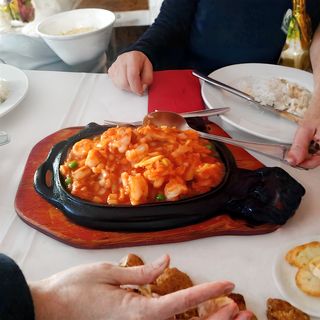 Camarão com molho picante