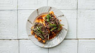 Тар-тар з яловичини на фокачі