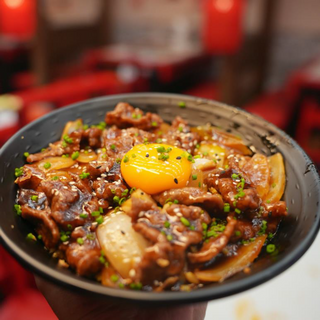 Manzo pepe rice bowl