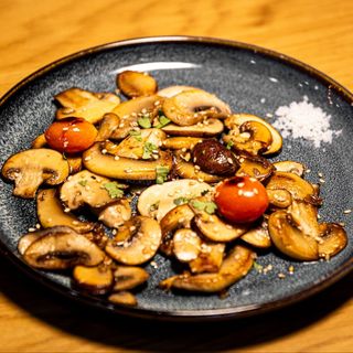 Cogumelos Frescos salteados