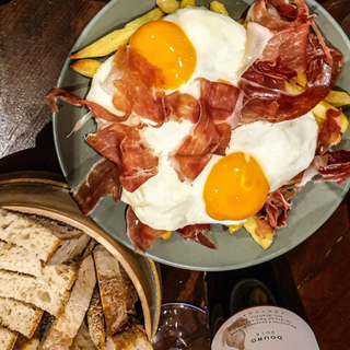 Ovos Rotos com Presunto