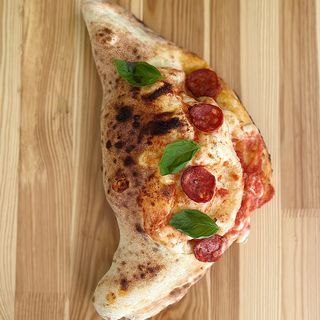 Pizza Calzone Napoletano