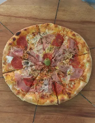 Romana Pizza 25cm