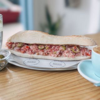 Bocadillo La Novia (Entero)