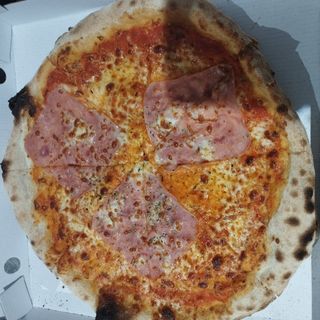 Pizza Jamon