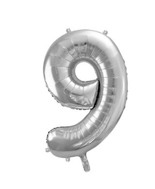 Cyferka 9 z helem ( srebrna )