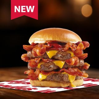 სამმაგი ბეკონატორი