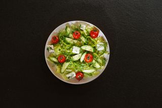 Пролетна салата (390г)