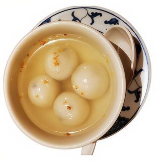 Arroz Relleno De Crema De Sésamo Negro Al Vapor