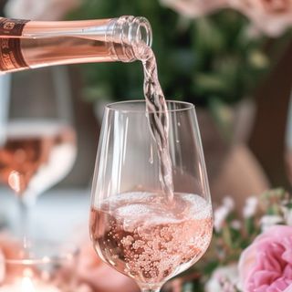 Vino Rose  (750 Ml.)