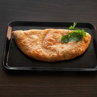 Pizza Frita De Camarão E Requeijão (26cm)