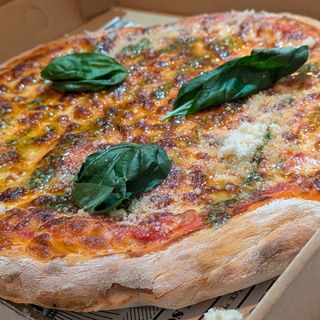 Pizza Queen (30 Cm.)