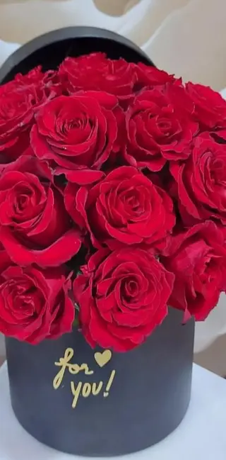 Boîte de 14 Roses