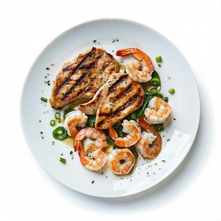 152Muer con pollo e gamberi