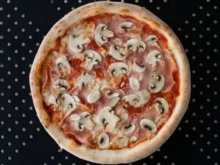 Pizza Capricciosa 32cm