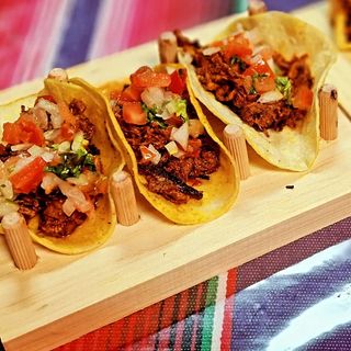 Tacos De Maíz De Cerdo Mechado (3 Uds.)