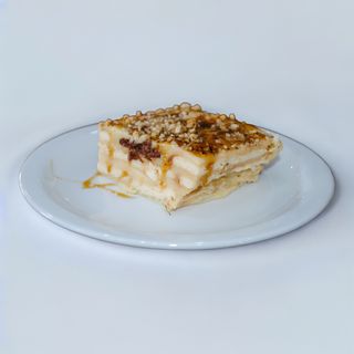 Домашна бисквитена торта (150гр)