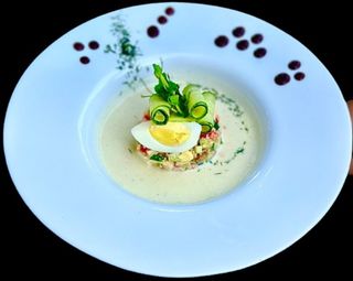 Окрошка з ципою та беконом