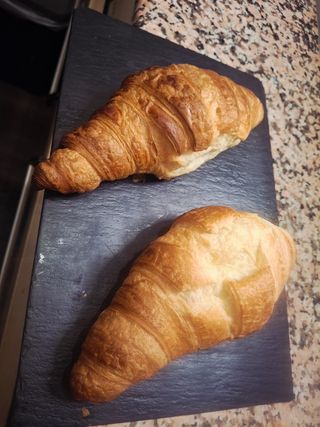 Croissant de mantequilla