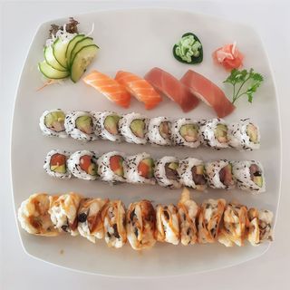 M1-Sushi Combo (2 Personas)