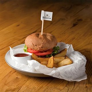 Бургер з рваною свининою (450г)