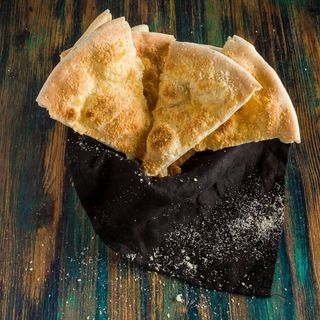 Focaccia cu Parmezan 