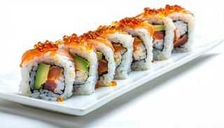 108. Uramaki salmone