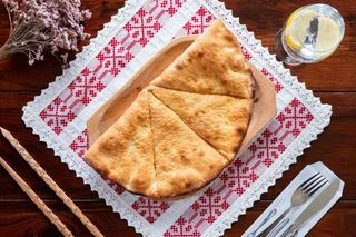 Plăcintă cu Brânză dulce și Stafide 