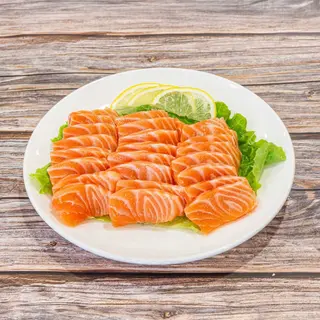 A7. Sashimi Salmão / 20 Peças