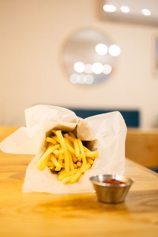 Картопля фрі (150/30г)