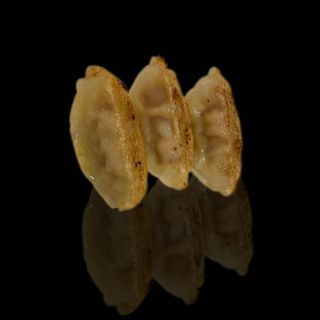 30. Yaki niku gyoza 3 pezzi