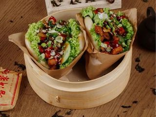 Bułeczki Bao z wieprzowiną (2 szt.)