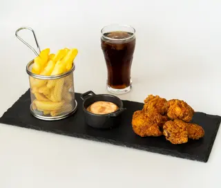 Meniu aripioare crispy picante 6 buc.