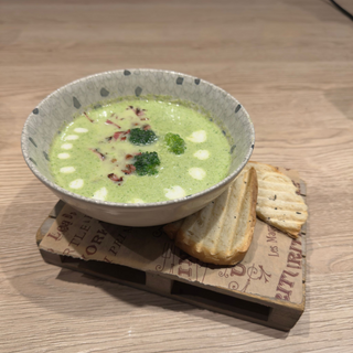 Broccoli Cream Soup with Basil and Bacon 350 g