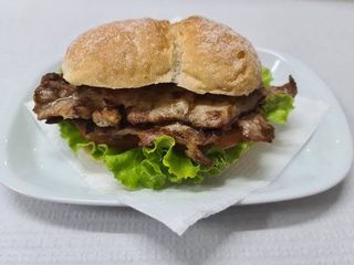 Bifana De Porco Preto Grelhada