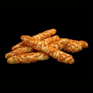 СОЛЕНИ С ПАРМЕЗАН И КАШКАВАЛ (100ГР)