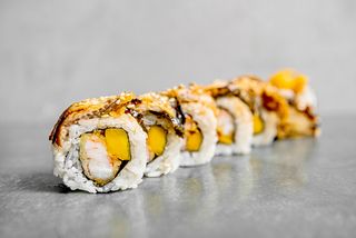 Uramaki Paradise węgorz 10 szt.