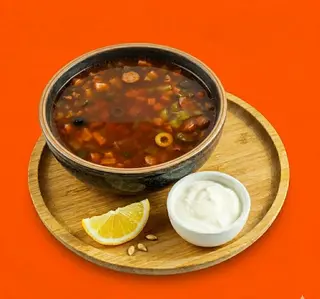 Солянка мясная