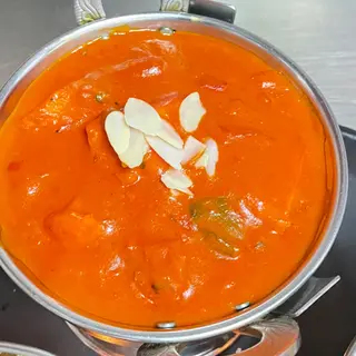 29. Pollo Masala