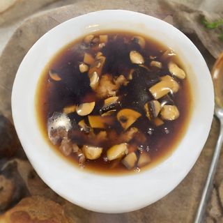 18. Супа от телешко и пресни гъби (500гр)