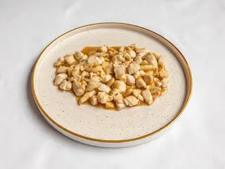 Pollo con Mandorle