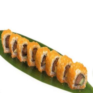 113. Salmon aguacate tobiko 8 Pcs